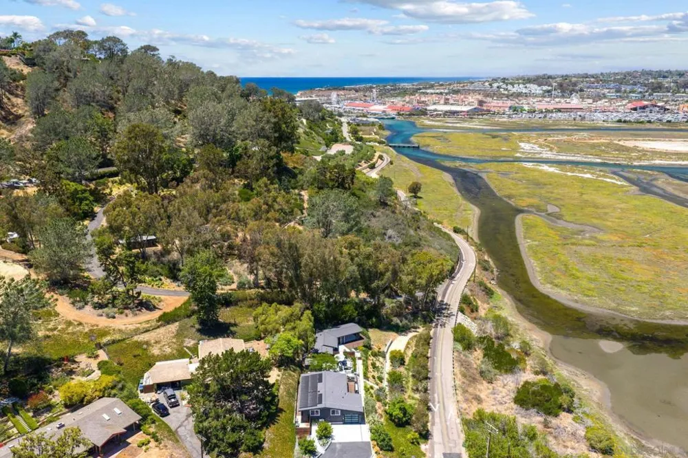 1604 San Dieguito Dr Del Mar, CA 92014