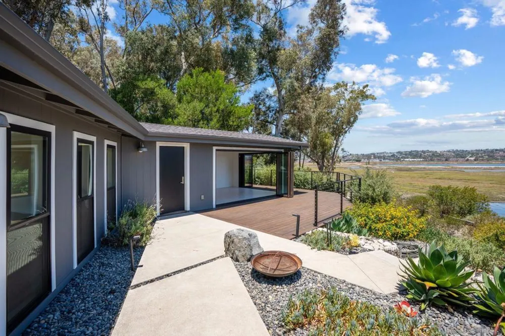 1604 San Dieguito Dr Del Mar, CA 92014