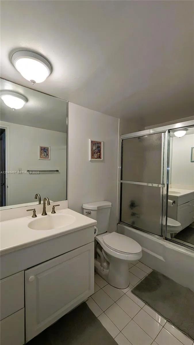 5161 Collins Ave #602 Miami Beach, FL 33140