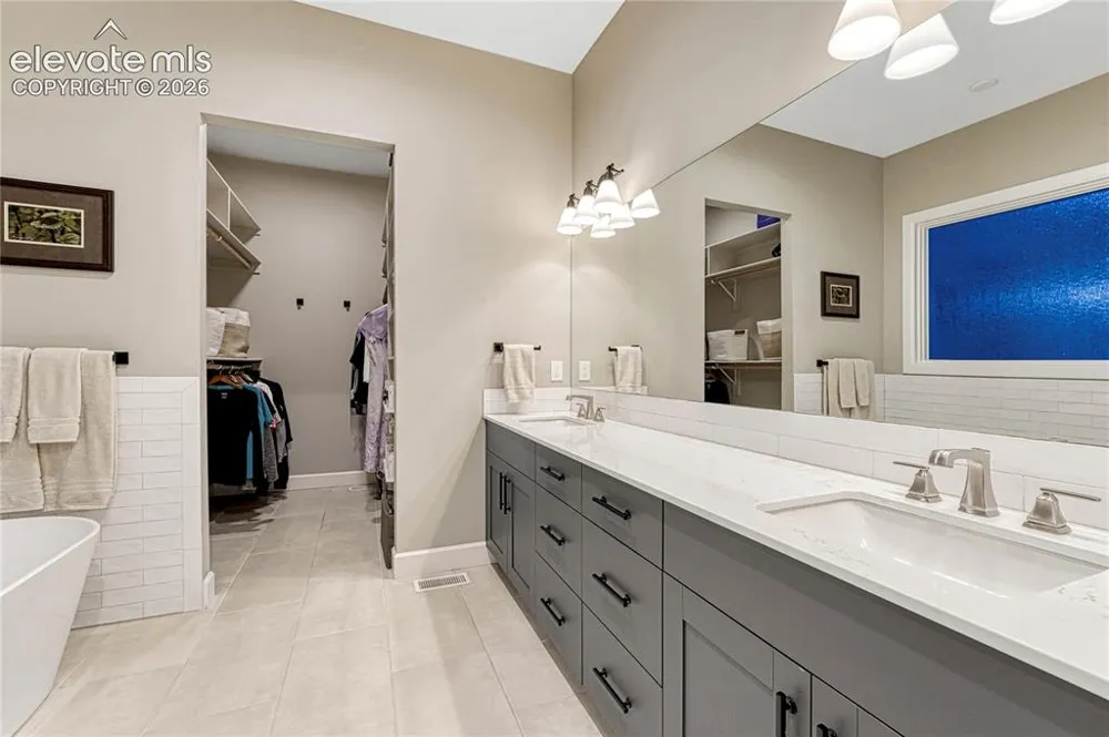 910 Spacious Skies Drive Woodland Park, CO 80863