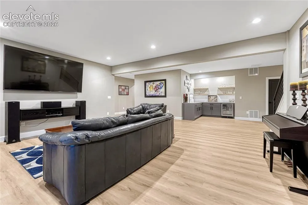 910 Spacious Skies Drive Woodland Park, CO 80863