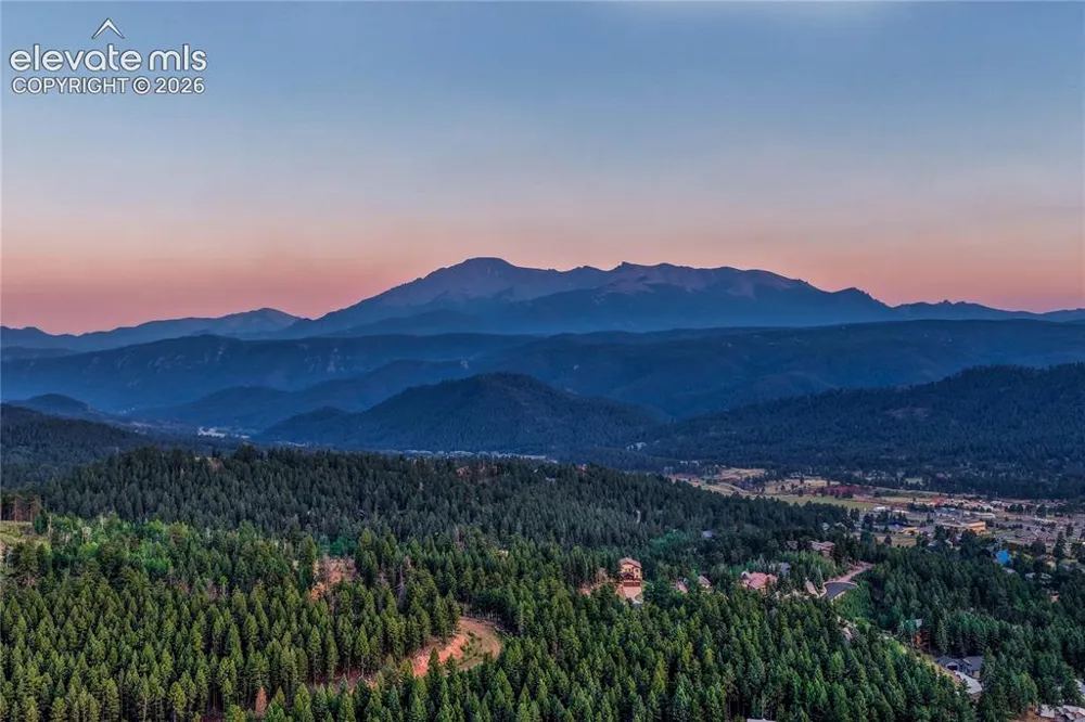 910 Spacious Skies Drive Woodland Park, CO 80863