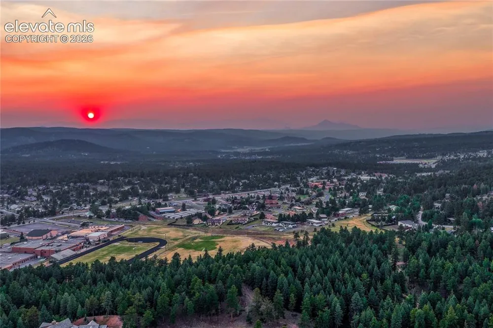 910 Spacious Skies Drive Woodland Park, CO 80863