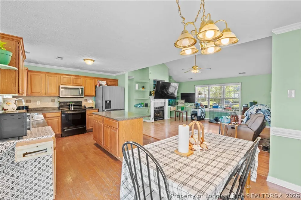 5946 Lillytrotter Drive Hope Mills, NC 28348