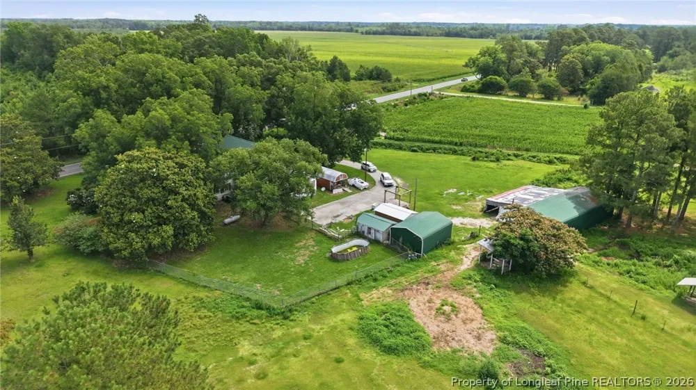 5480 Nc Highway 71 Maxton, NC 28364