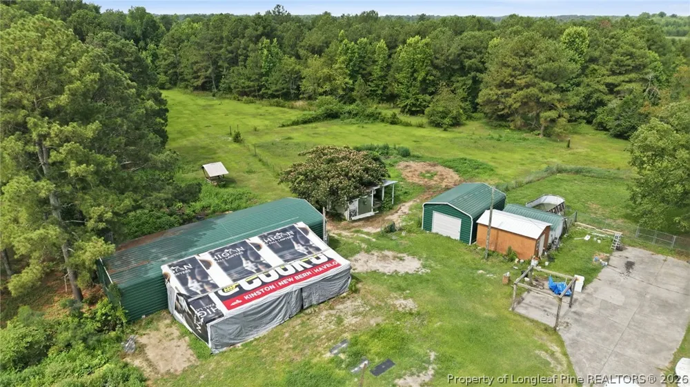 5480 Nc Highway 71 Maxton, NC 28364