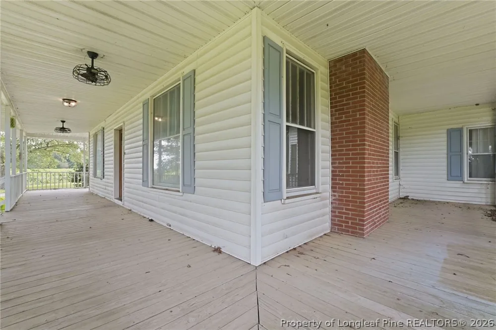 5480 Nc Highway 71 Maxton, NC 28364