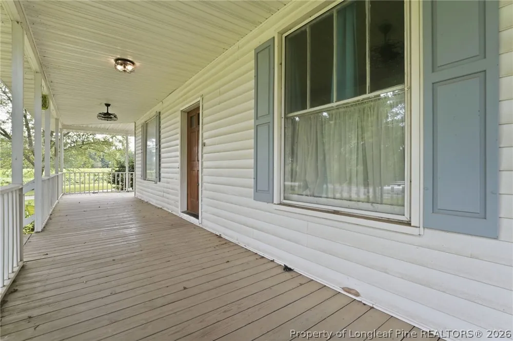 5480 Nc Highway 71 Maxton, NC 28364