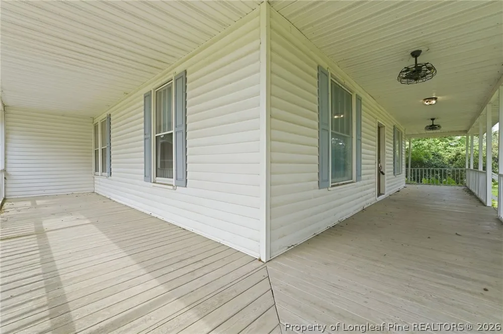5480 Nc Highway 71 Maxton, NC 28364