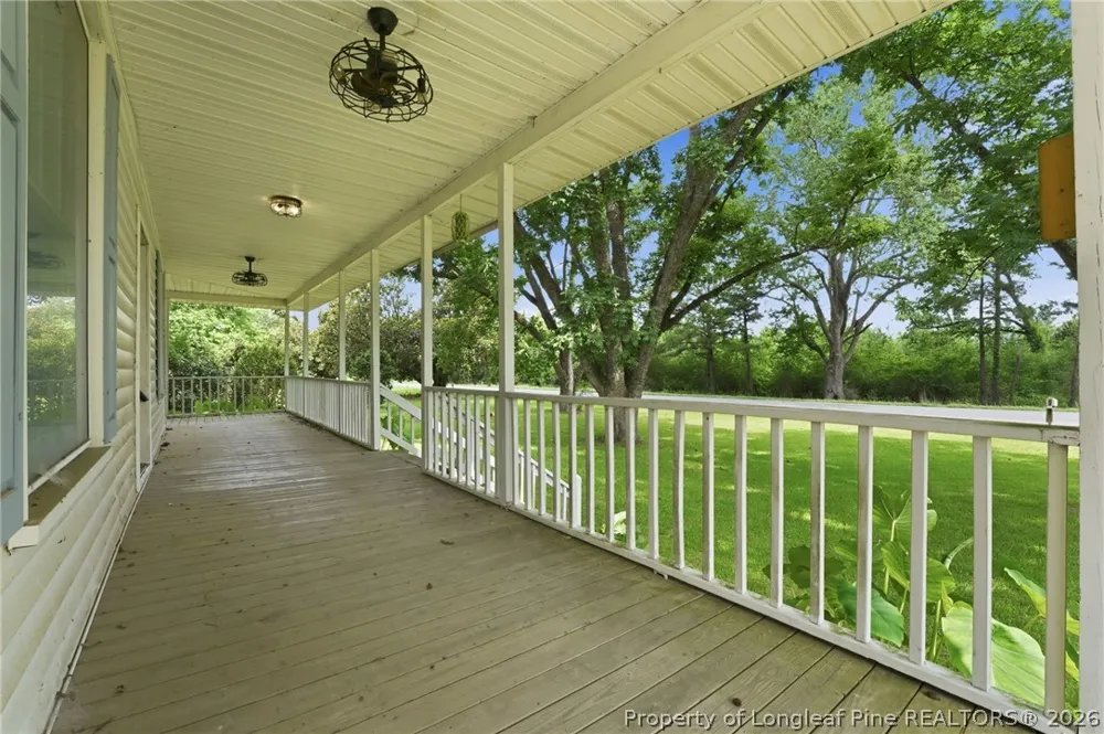 5480 Nc Highway 71 Maxton, NC 28364