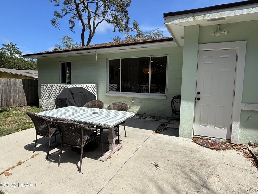 43 Warwick Avenue Ormond Beach, FL 32174