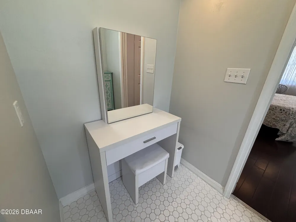 43 Warwick Avenue Ormond Beach, FL 32174