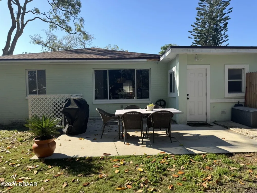 43 Warwick Avenue Ormond Beach, FL 32174