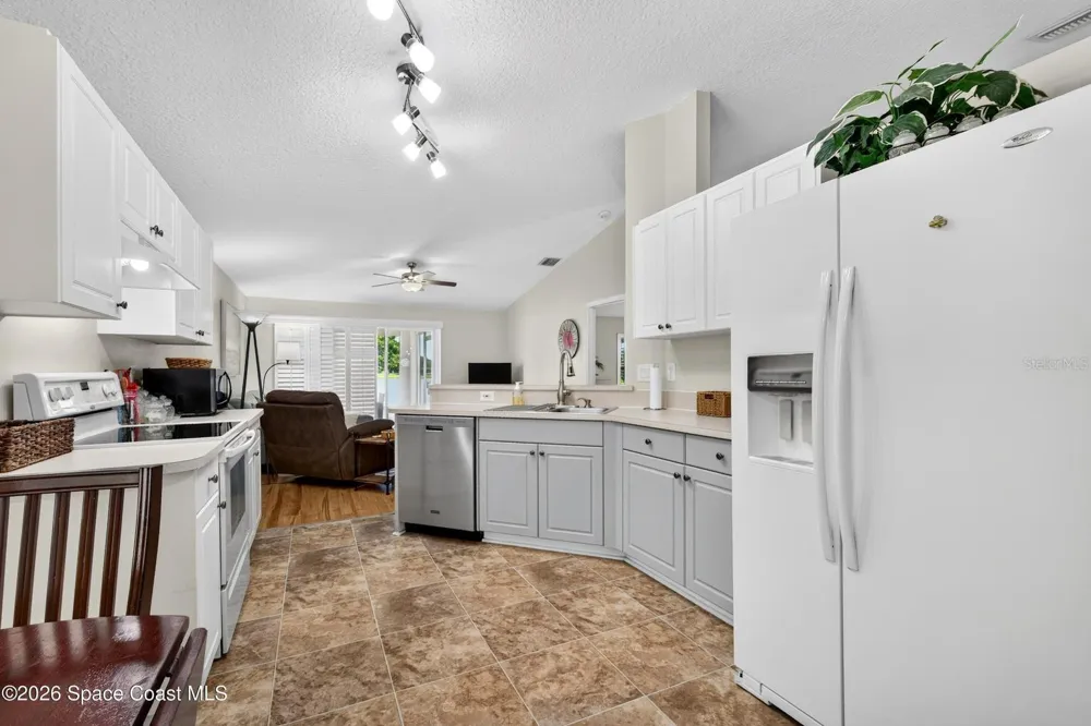 2336 DEERCROFT DRIVE Melbourne, FL 32940