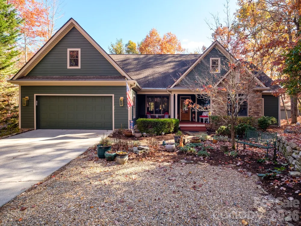 44 Gasga Court Brevard, NC 28712