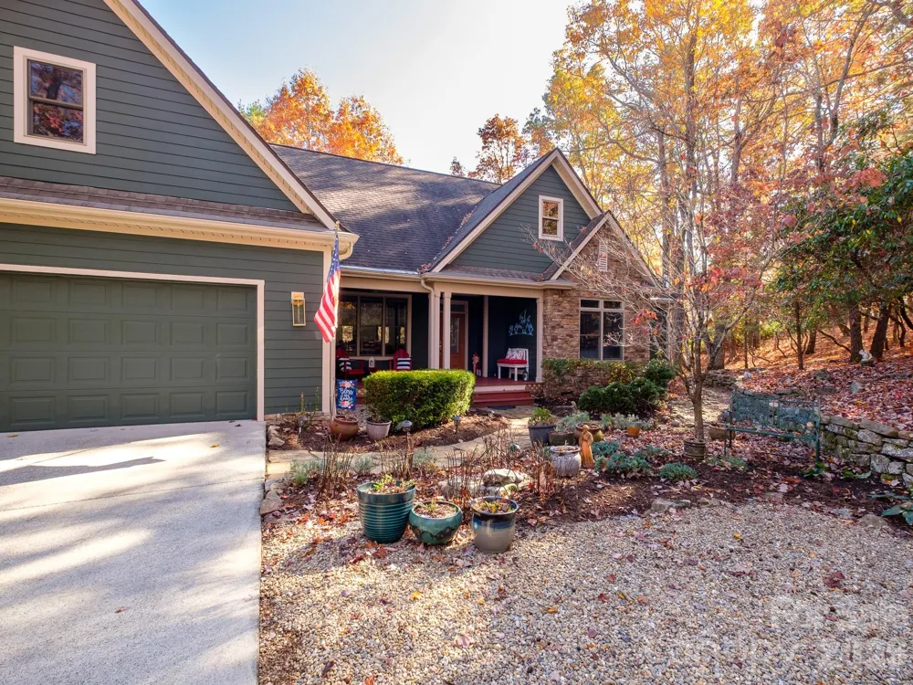 44 Gasga Court Brevard, NC 28712