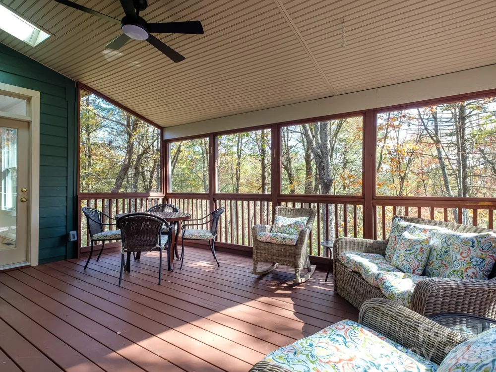 44 Gasga Court Brevard, NC 28712