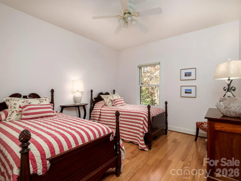 44 Gasga Court Brevard, NC 28712