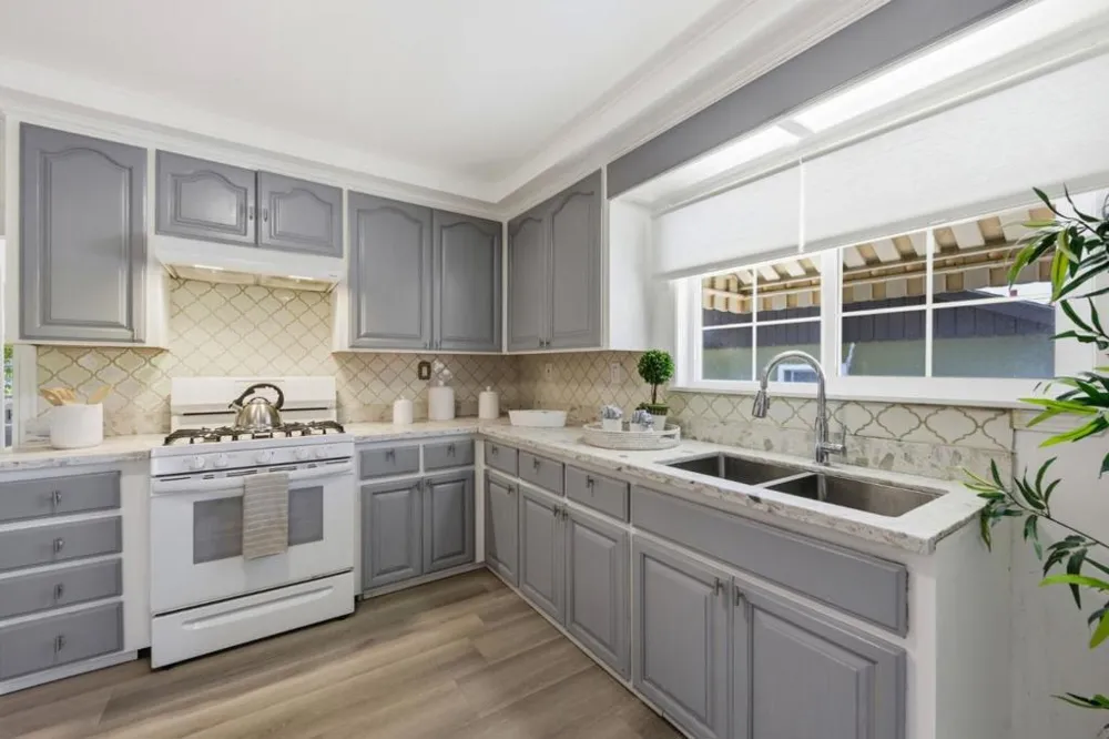 1654 D STREET Hayward, CA 94541