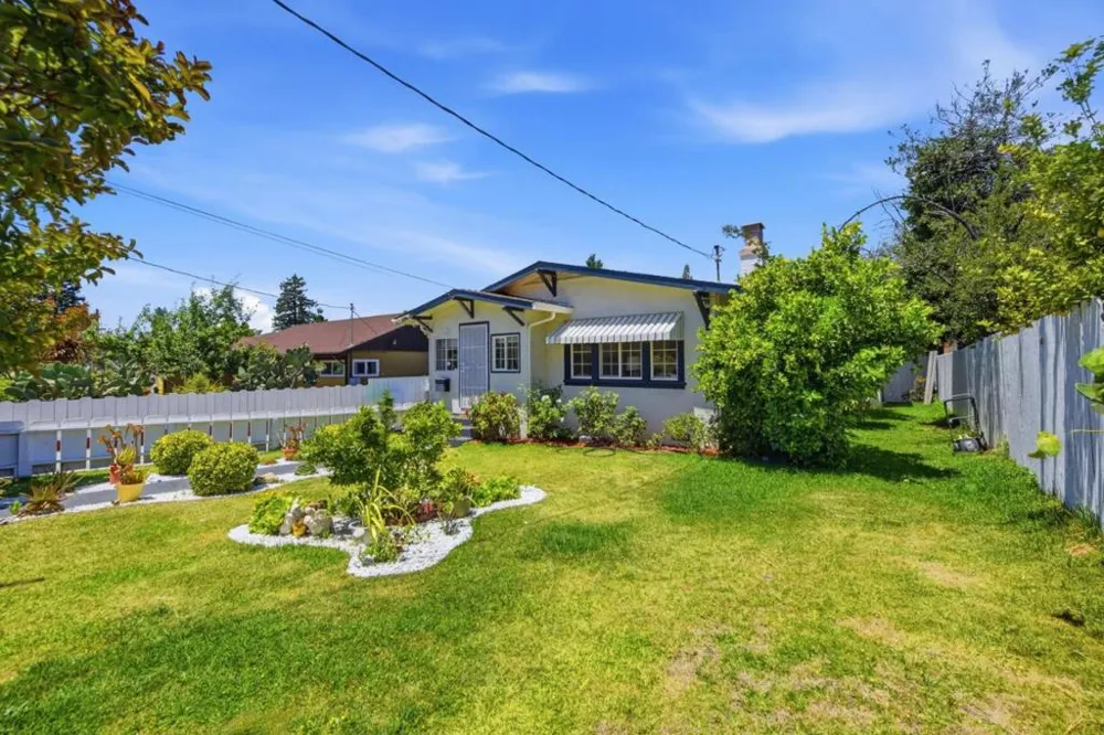 1654 D STREET Hayward, CA 94541