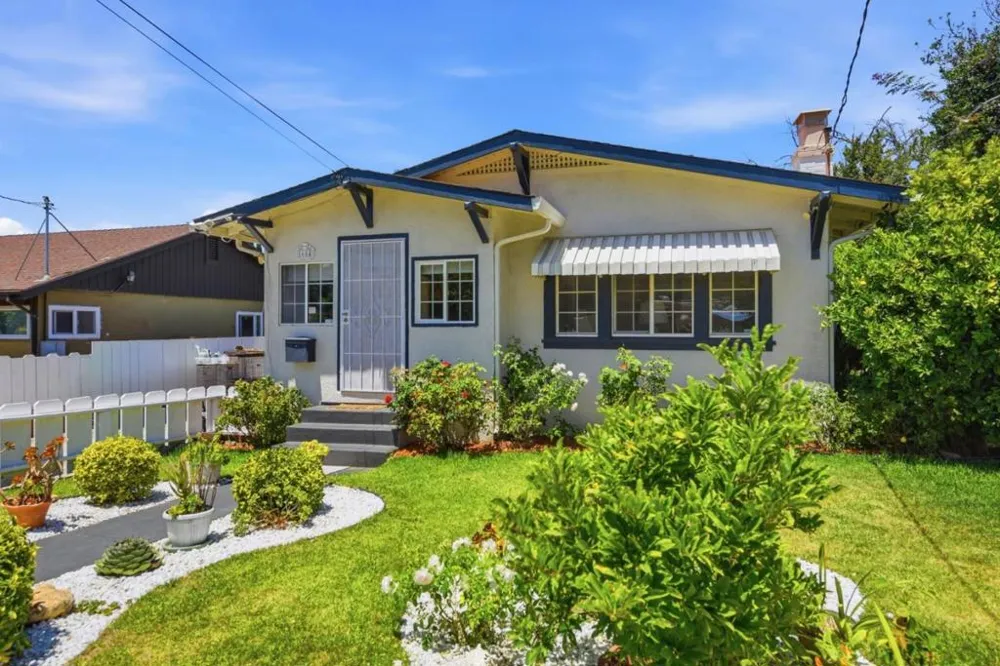 1654 D STREET Hayward, CA 94541