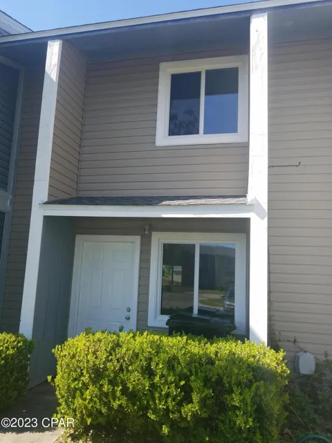 3119 Debra Boulevard