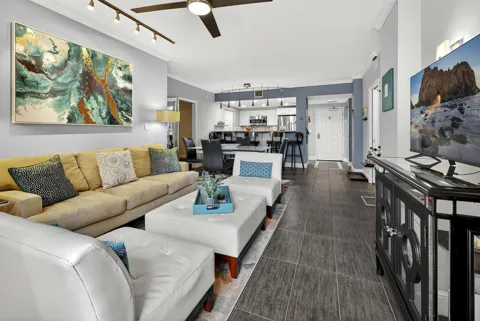 511 Lucerne Avenue #312