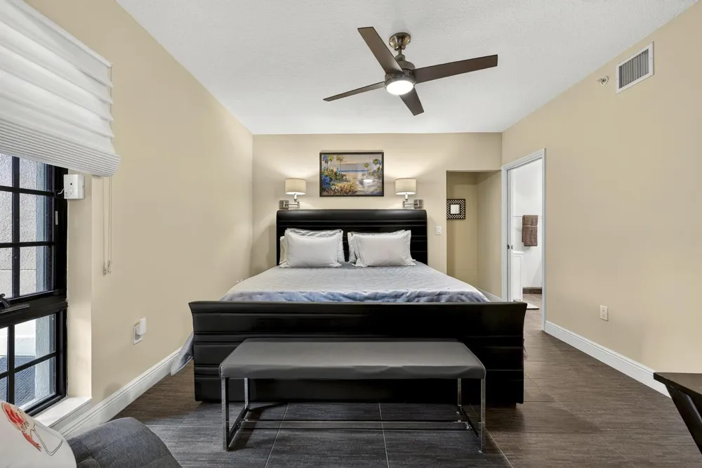 511 Lucerne Avenue #312 