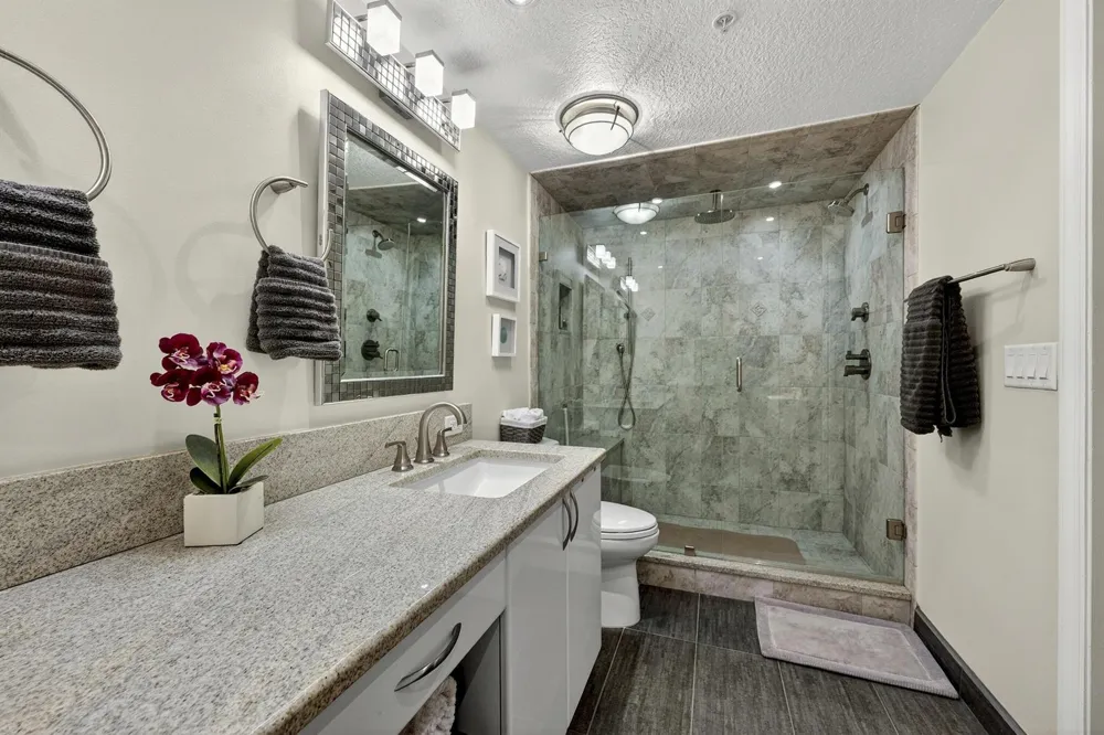 511 Lucerne Avenue #312 