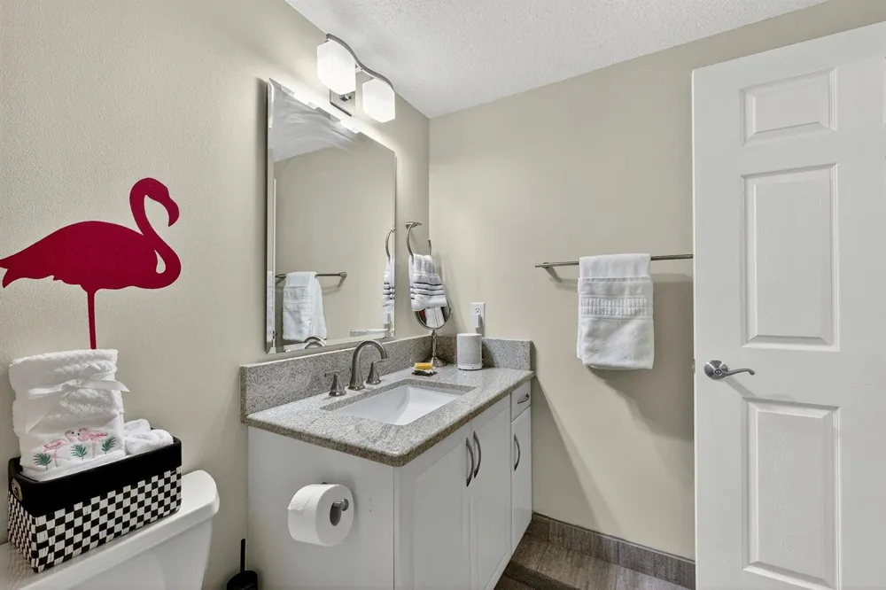511 Lucerne Avenue #312 