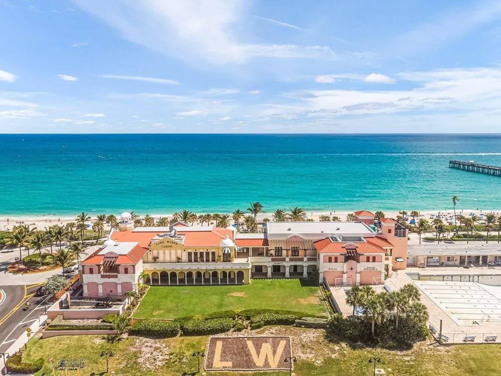 511 Lucerne Avenue #312 