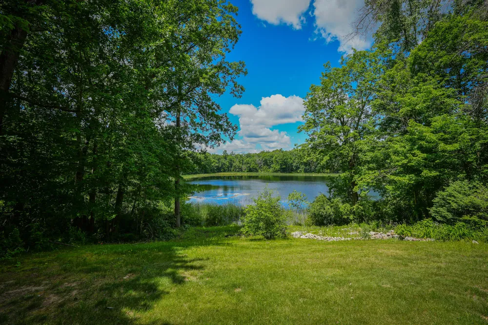 9339 Maple Hill Road Reynolds Township, MI 49329