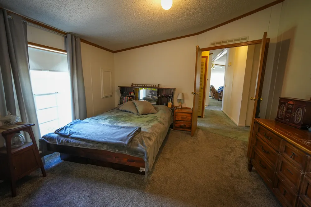 9339 Maple Hill Road Reynolds Township, MI 49329