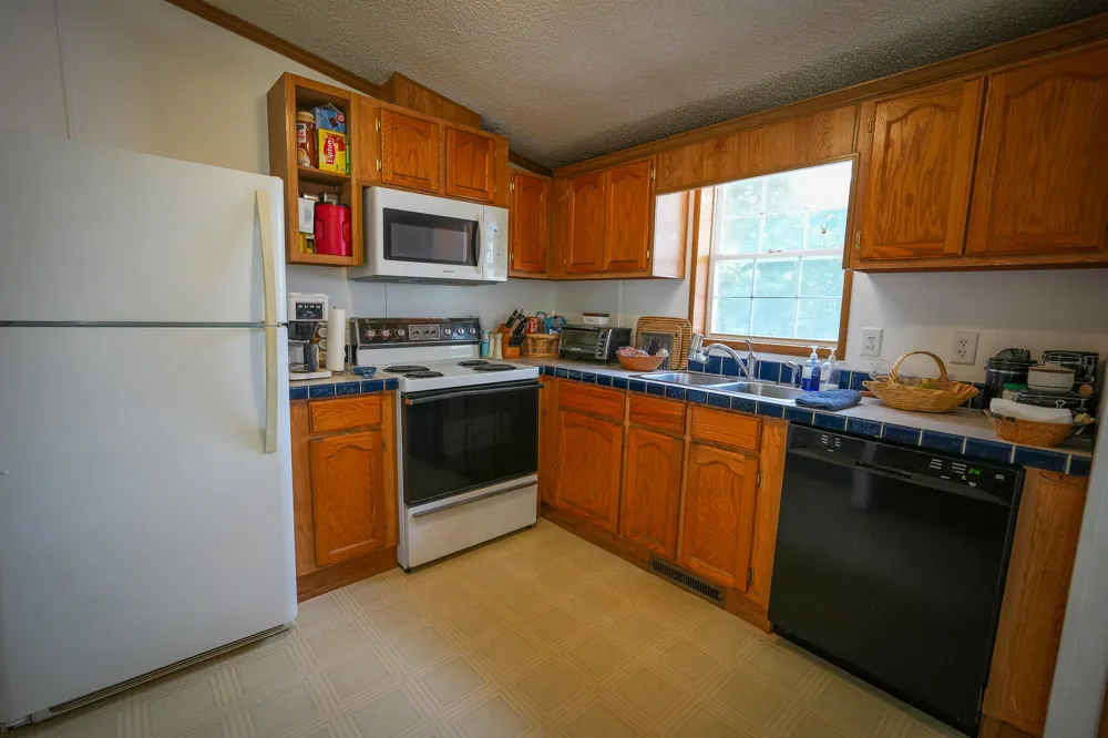 9339 Maple Hill Road Reynolds Township, MI 49329