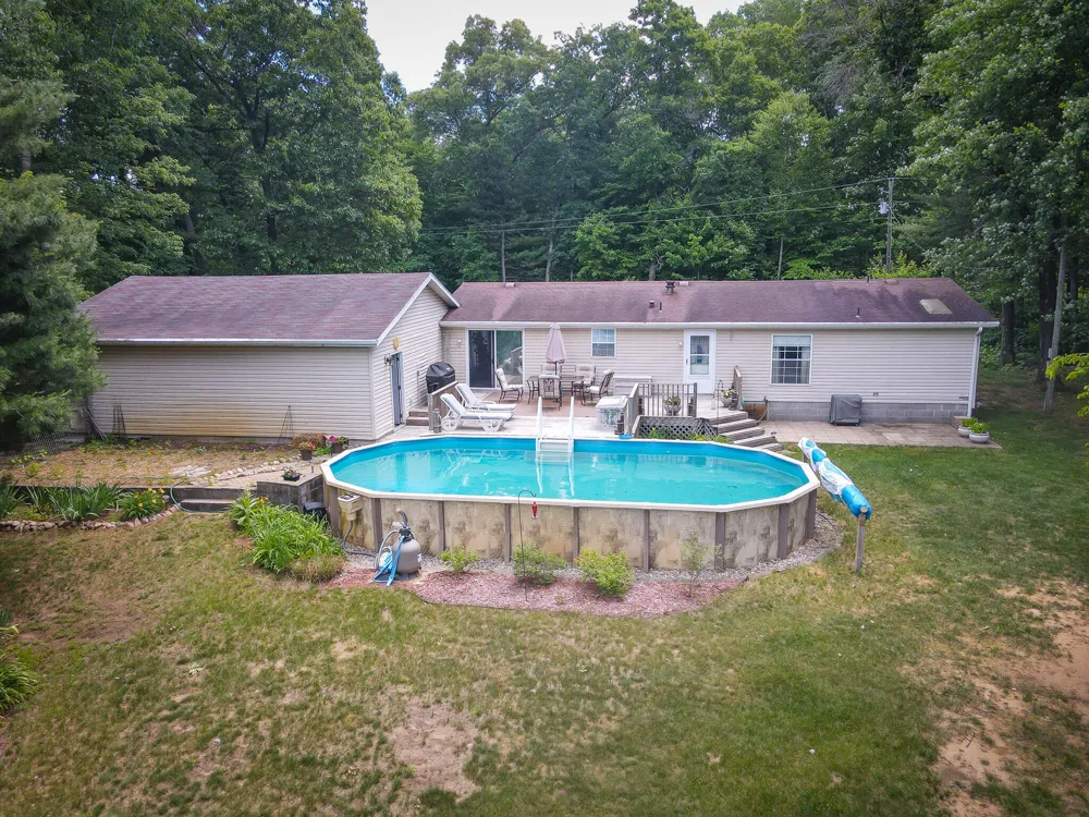 9339 Maple Hill Road Reynolds Township, MI 49329