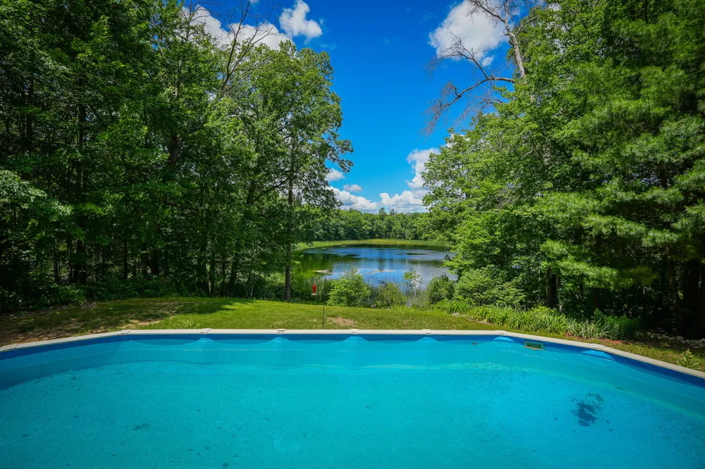 9339 Maple Hill Road Reynolds Township, MI 49329