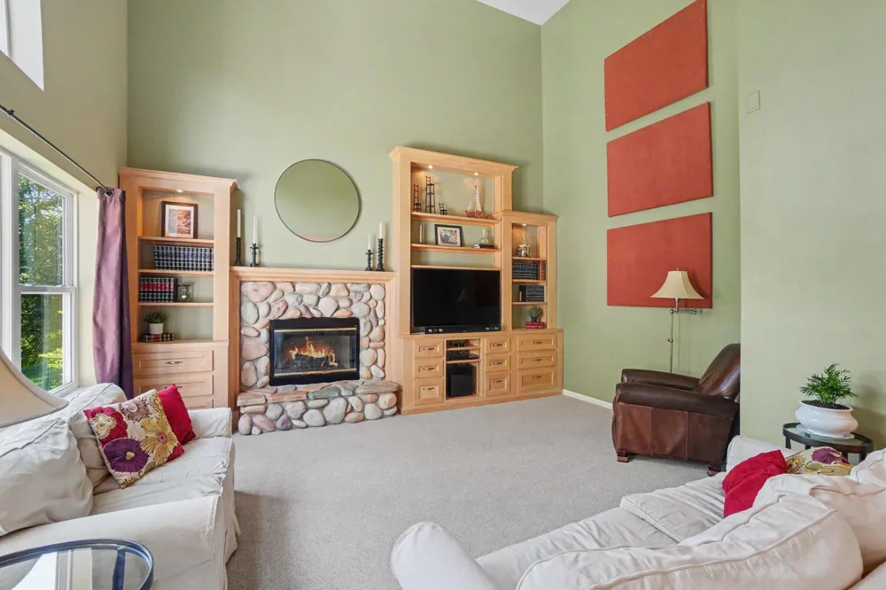10719 Wood Ridge Drive Holland Charter Township, MI 49464