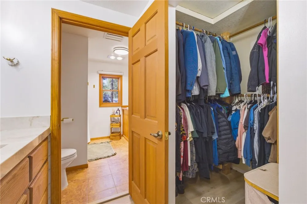 1137 Edna Wrightwood, CA 92397