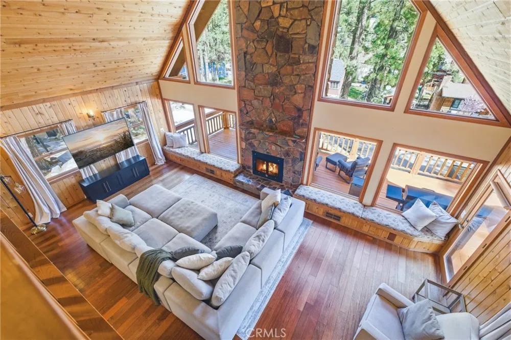 1137 Edna Wrightwood, CA 92397