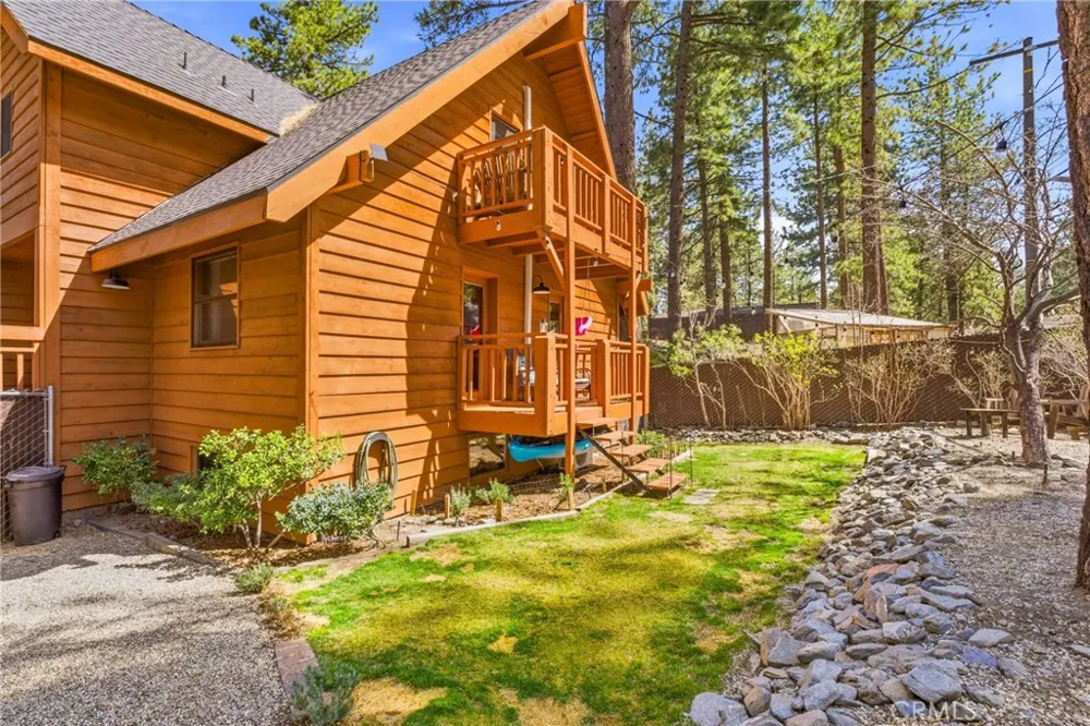 1137 Edna Wrightwood, CA 92397