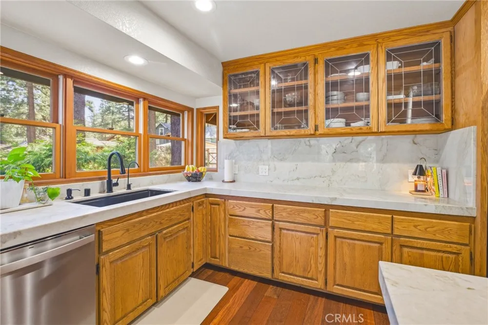 1137 Edna Wrightwood, CA 92397
