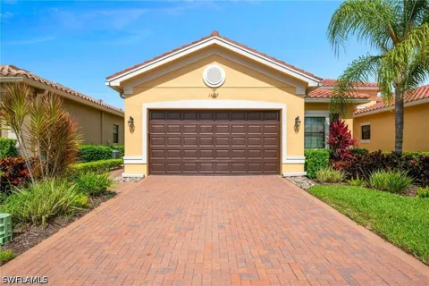 Silktail Drive