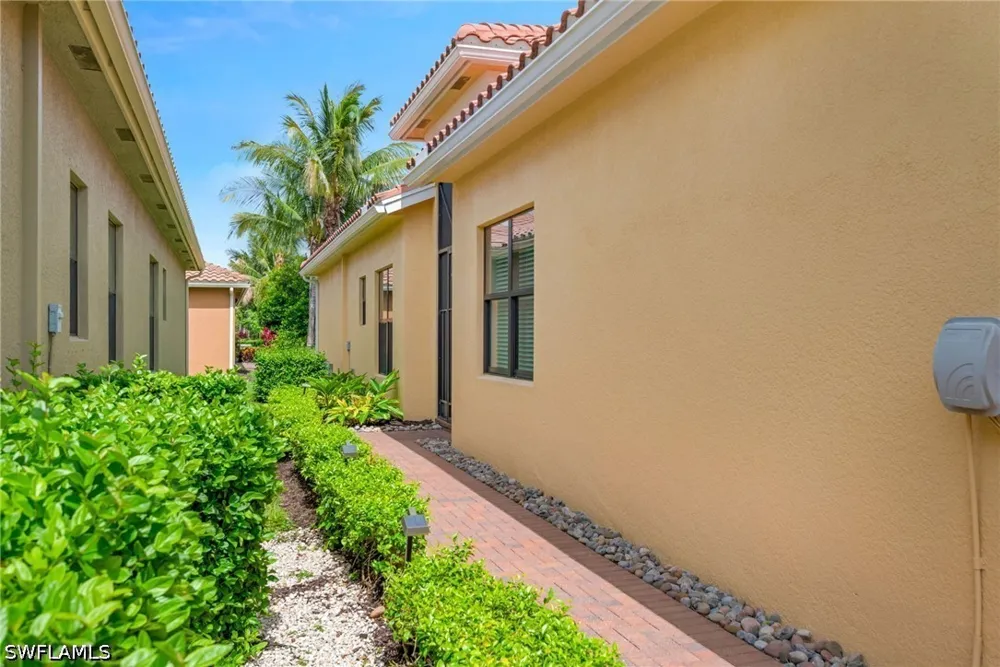 Silktail Drive Naples, FL 34109