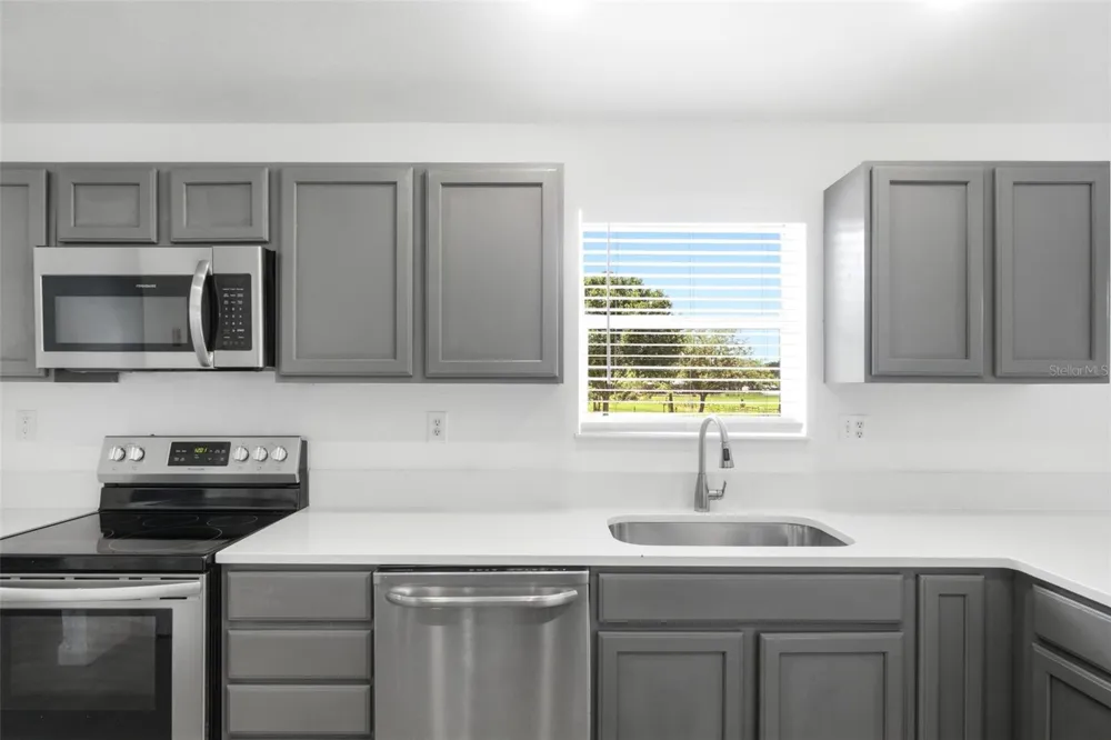 32416 PINE ROAD Eustis, FL 32736
