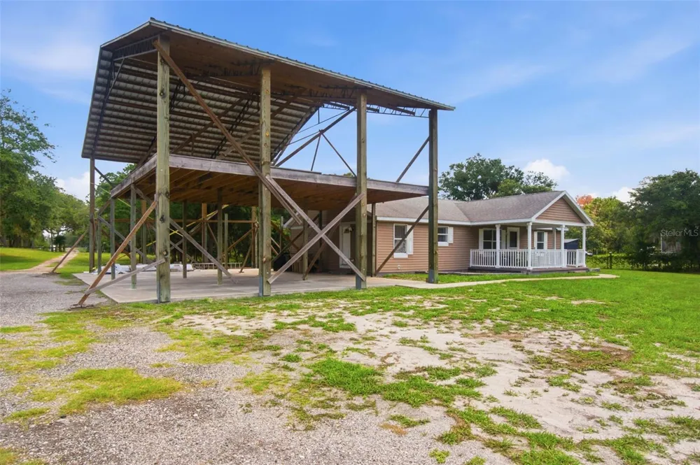 32416 PINE ROAD Eustis, FL 32736