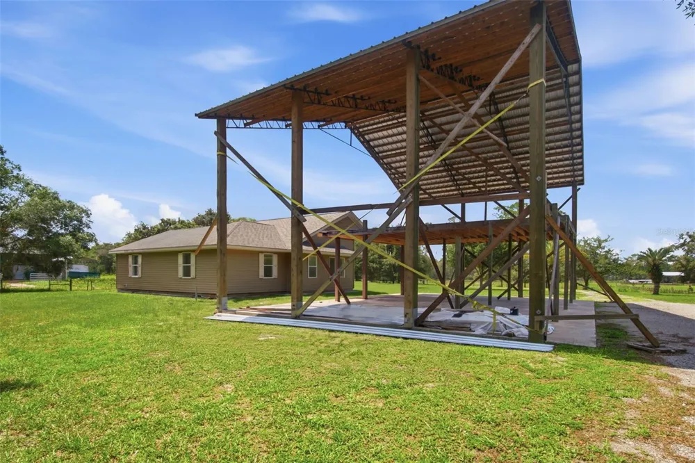 32416 PINE ROAD Eustis, FL 32736