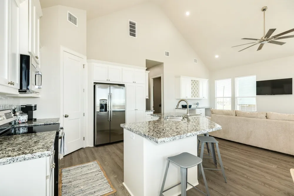 4835 Bluewater Drive Surfside Beach, TX 77541