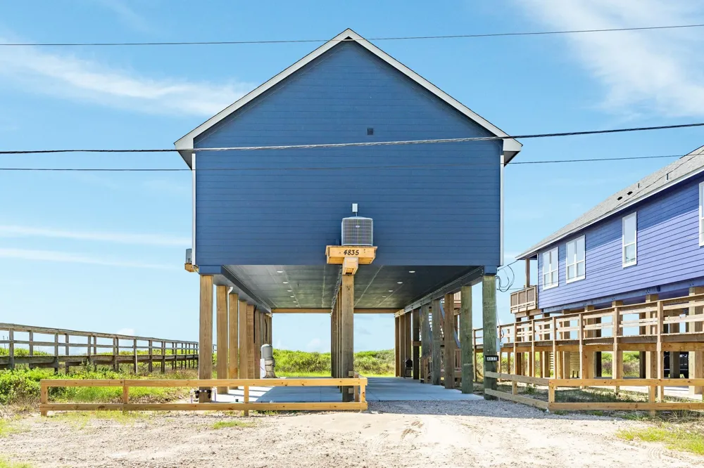 4835 Bluewater Drive Surfside Beach, TX 77541