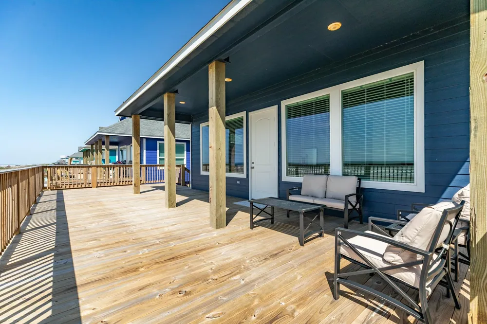 4835 Bluewater Drive Surfside Beach, TX 77541