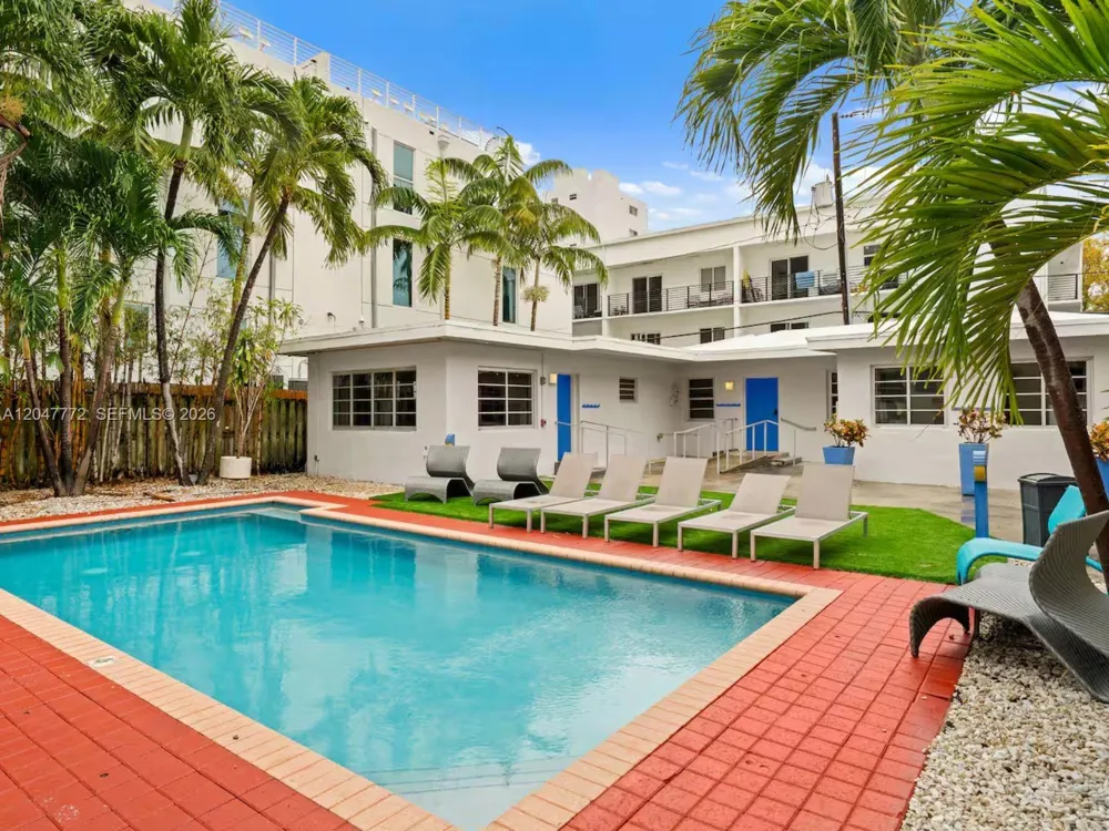 1032 Michigan Ave #C Miami Beach, FL 33139